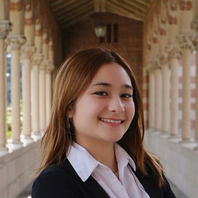 Natalie headshot